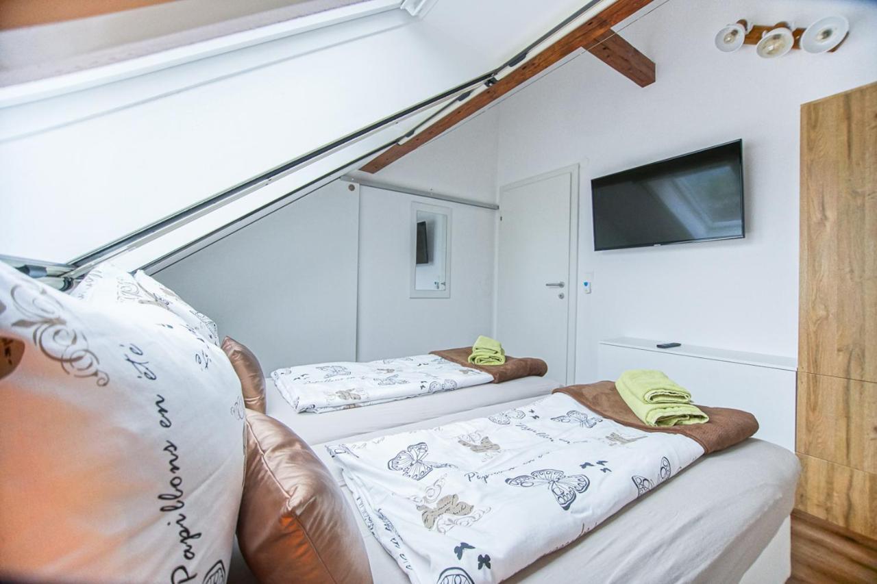 Auszeit Steiraland 1 Mit Privaten Garten Ueberdachter Terrasse Und Parken Leoben  Zewnętrze zdjęcie