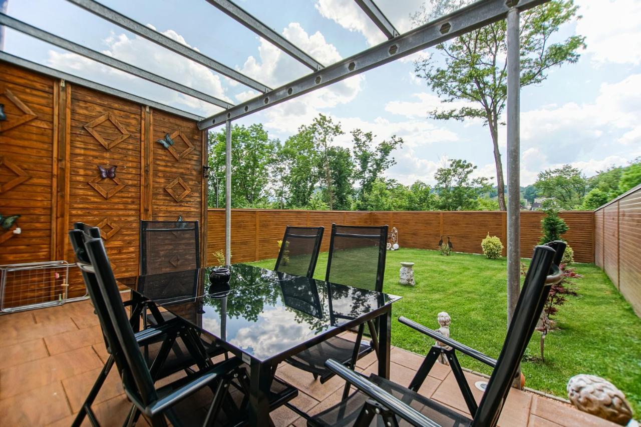 Auszeit Steiraland 1 Mit Privaten Garten Ueberdachter Terrasse Und Parken Leoben  Zewnętrze zdjęcie